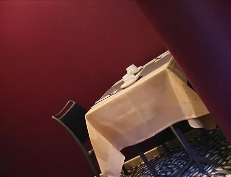 Alma Grand Place Hotel 